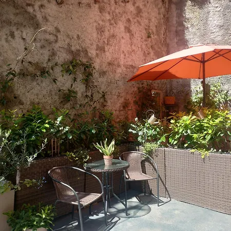 Galleria Della Felicita Apartment *